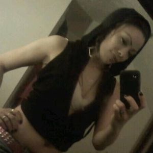 Meet your Posher, April